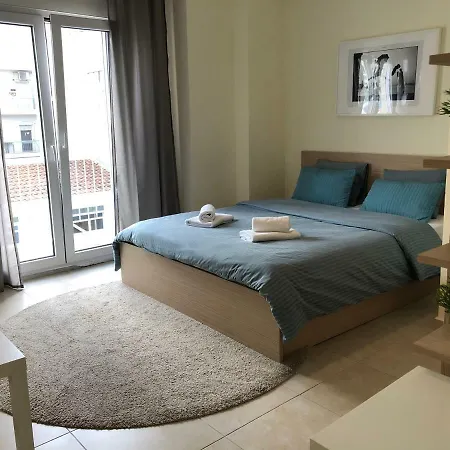 Alex In The City Center Guest house *