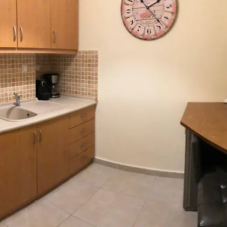 Alex In The City Center Guest house *